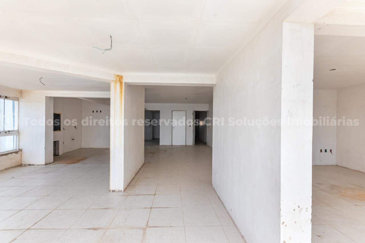 Foto do imóvel Apartamento Vista Mar com 04 Dormitórios á venda no Edifício Princess em Balneário Camboriú
