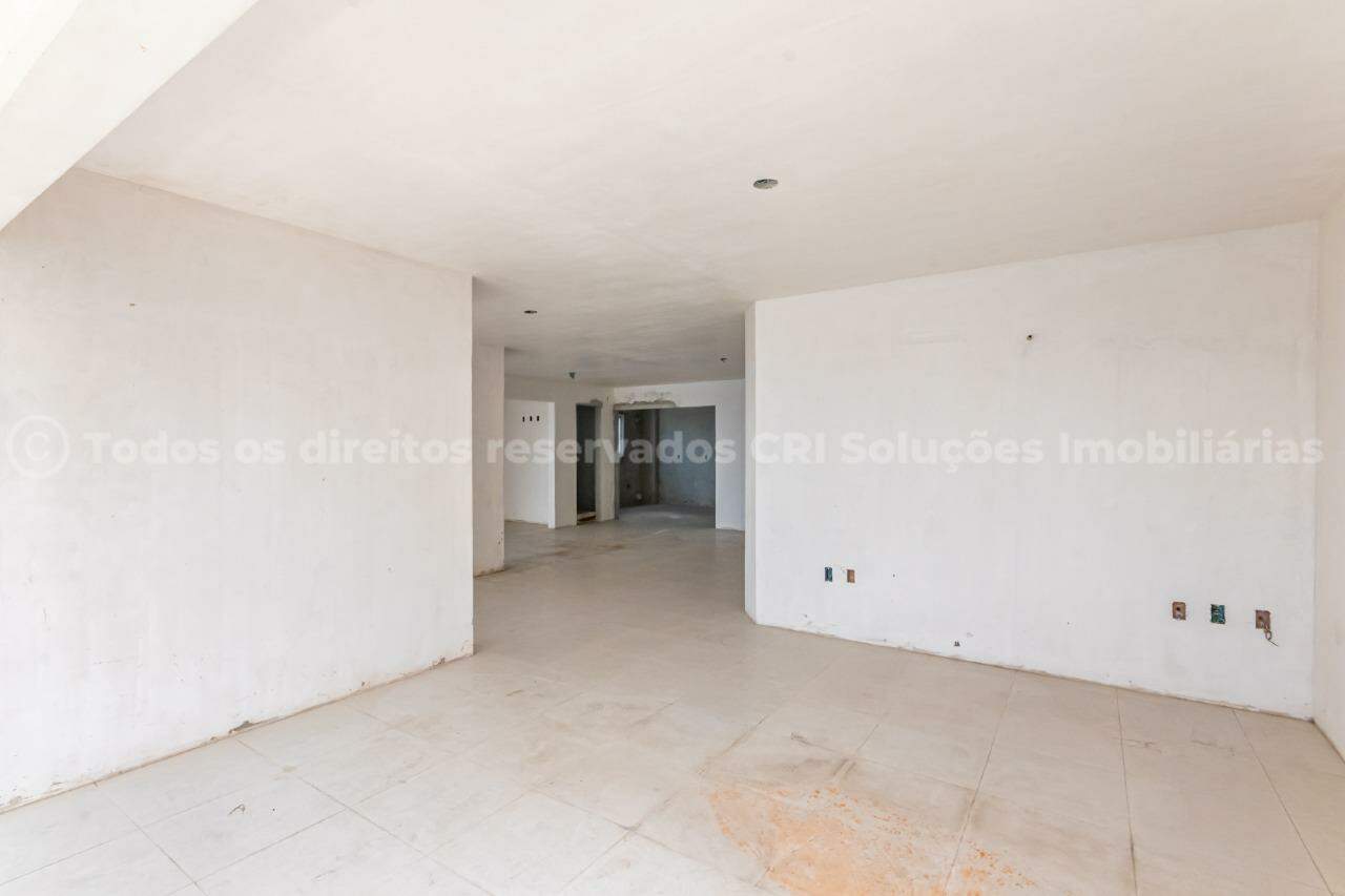 Foto do imóvel Apartamento Vista Mar com 04 Dormitórios á venda no Edifício Princess em Balneário Camboriú