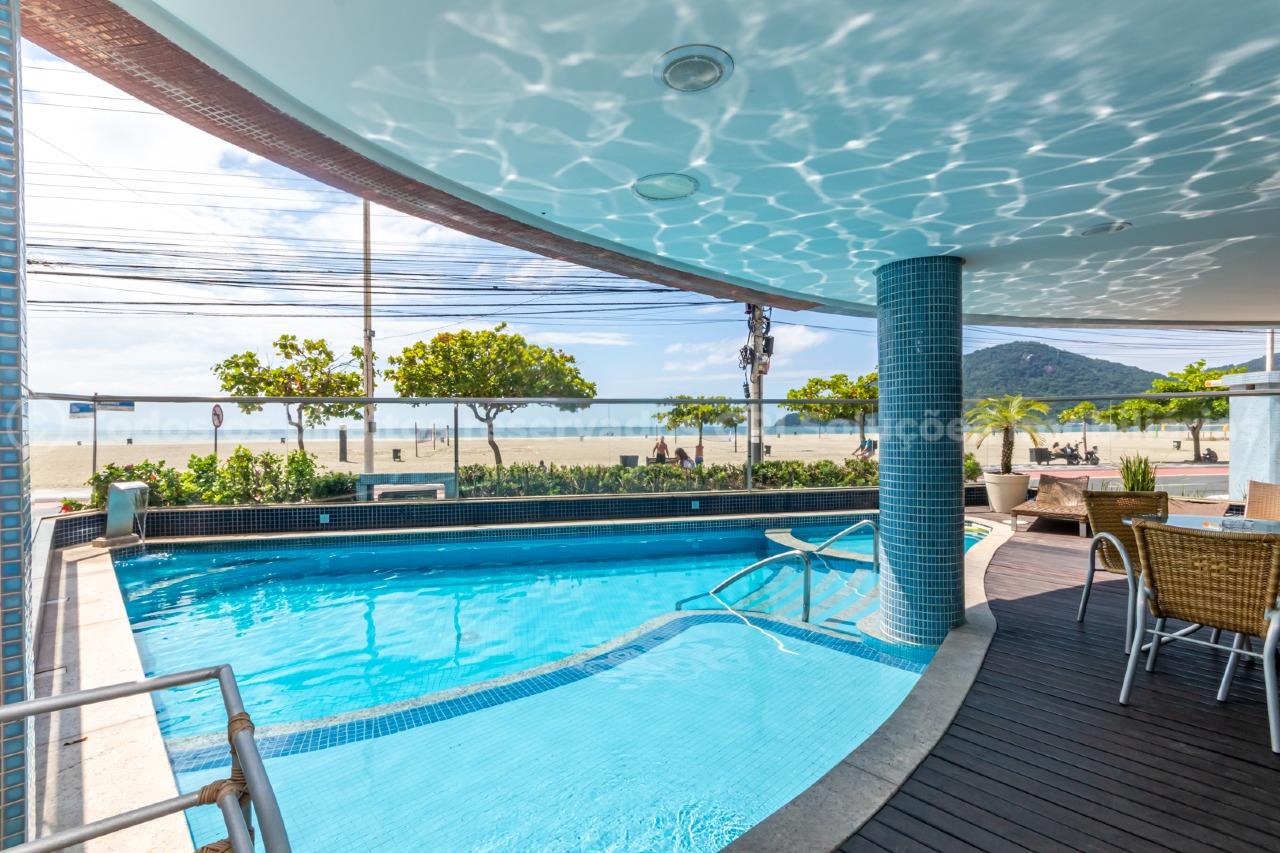 Foto do imóvel Apartamento com 04 Dormitórios Vista Mar á venda no Edifício Princess em Balneário Camboriú