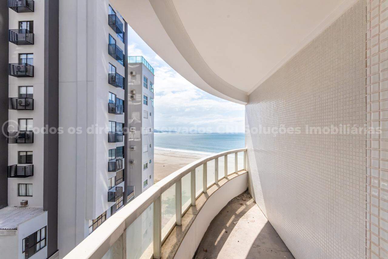 Foto do imóvel Apartamento com 04 Dormitórios Vista Mar á venda no Edifício Princess em Balneário Camboriú