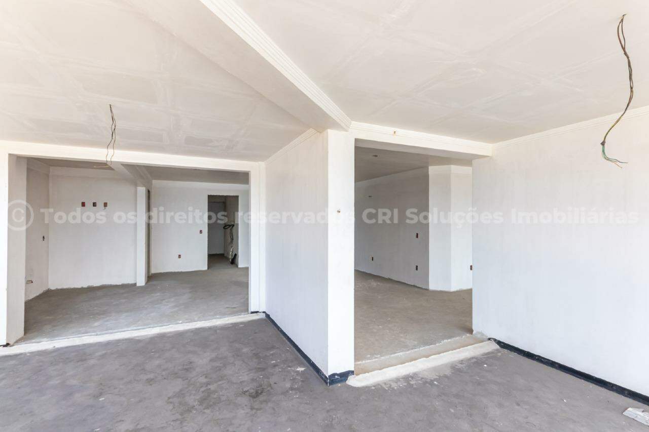Foto do imóvel Apartamento com 04 Dormitórios Vista Mar á venda no Edifício Princess em Balneário Camboriú