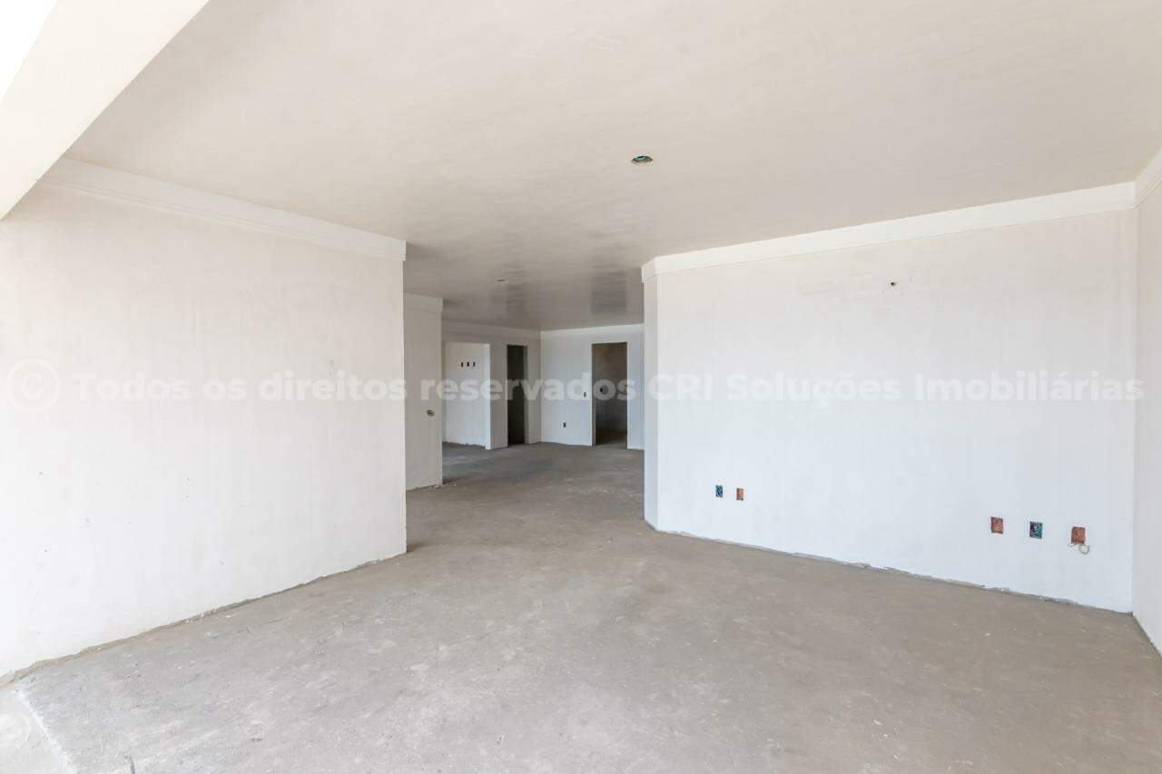Foto do imóvel Apartamento com 04 Dormitórios Vista Mar á venda no Edifício Princess em Balneário Camboriú