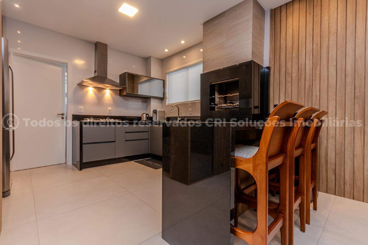 Foto do imóvel Apartamento com 3 suítes no Montpellier Residence em Balneário Camboriú no Bairro Pioneiros