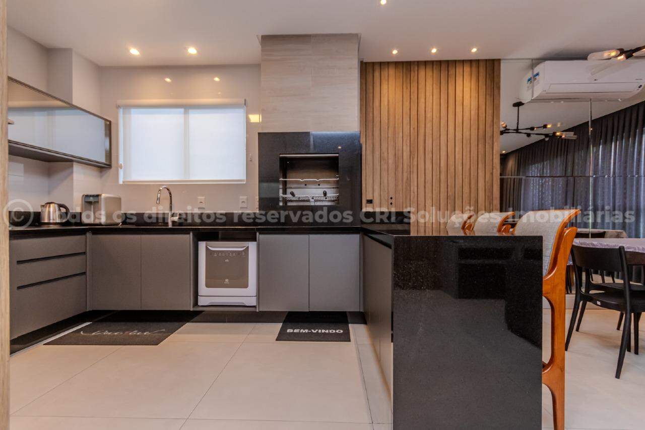 Foto do imóvel Apartamento com 3 suítes no Montpellier Residence em Balneário Camboriú no Bairro Pioneiros