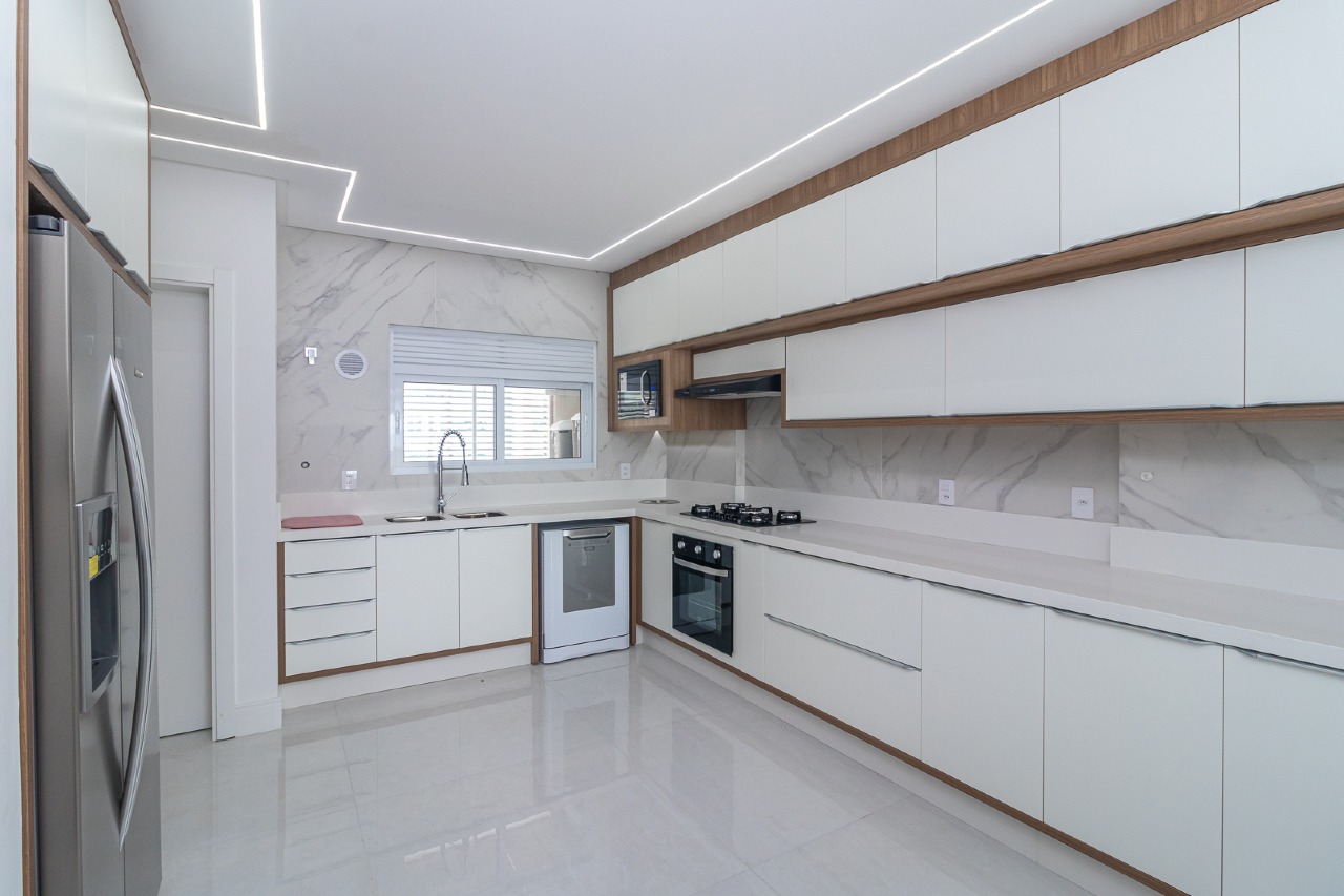 Foto do imóvel Apartamento Mobiliado com 04 suítes no Italian em Balneário Camboriú.