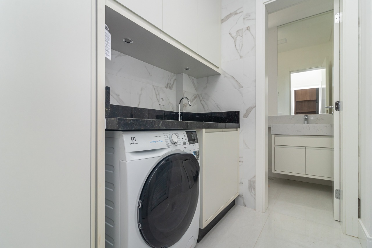 Foto do imóvel Apartamento Mobiliado com 04 suítes no Italian em Balneário Camboriú.