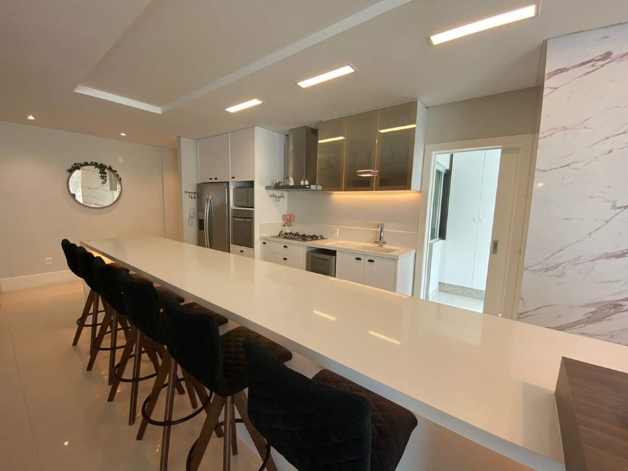 Foto do imóvel Apartamento no Brava Beach Torre Corais Itajaí com 3 suítes e 200m² de frente para o mar