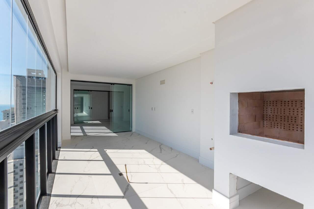 Foto do imóvel Apartamento 4 Suítes à Venda no Edifício Doha Tower – Meia Praia-Itapema