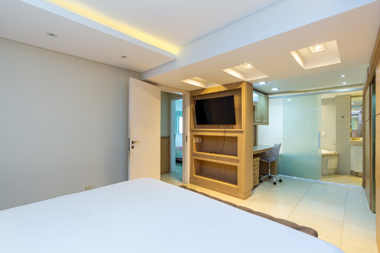 Foto do imóvel Apartamento de Frente para o Mar no Number One em Balneário Camboriú