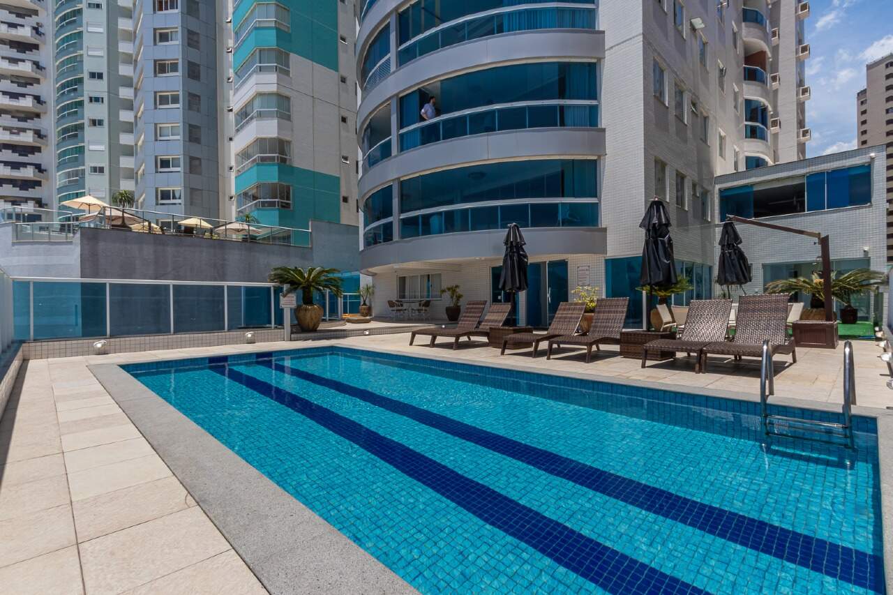 Foto do imóvel Apartamento de Frente para o Mar no Number One em Balneário Camboriú