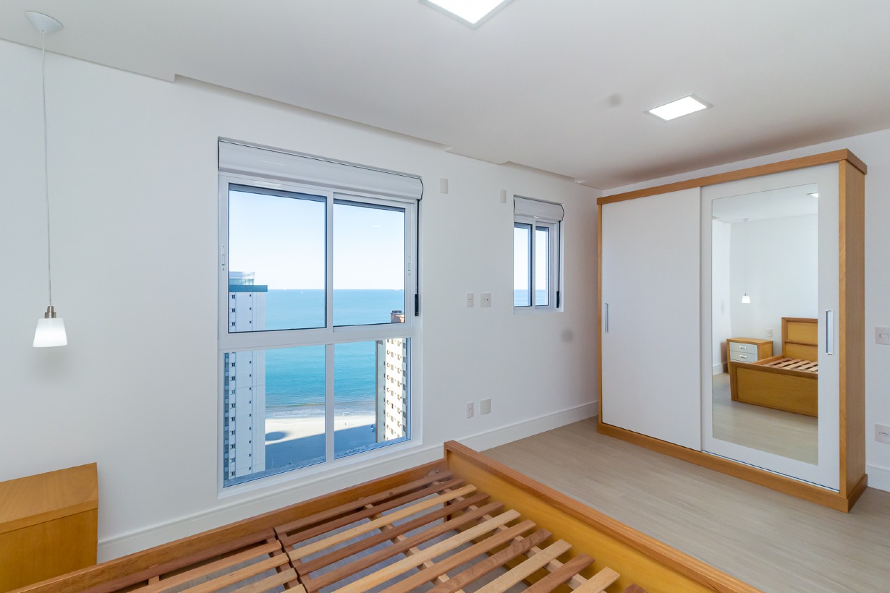 Foto do imóvel Apartamento 4 Suítes no Edifício Mirante das Águas Barra Sul Balneário Camboriú
