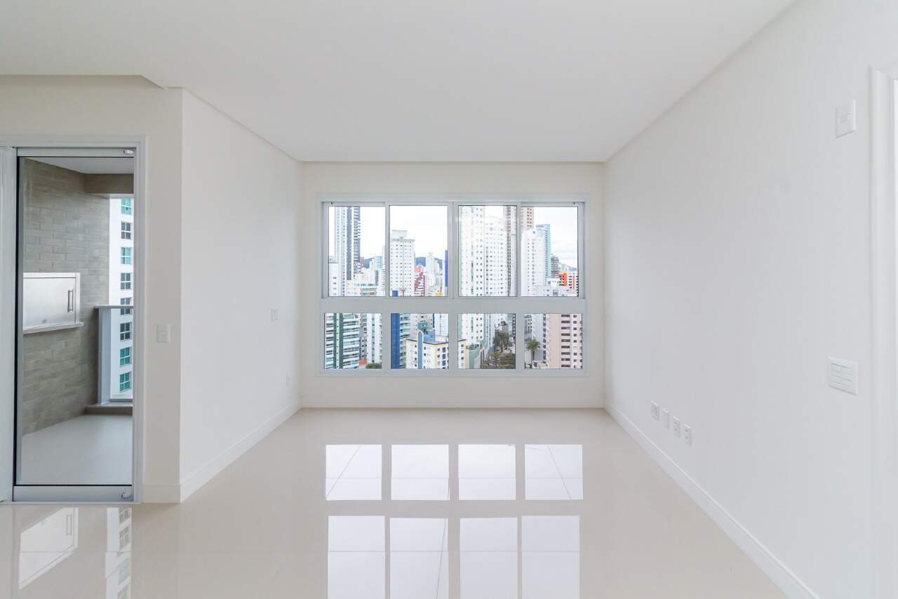 Foto do imóvel Apartamento com 03 Suítes á venda no Edifício Hamptons em Balneário Camboriú 