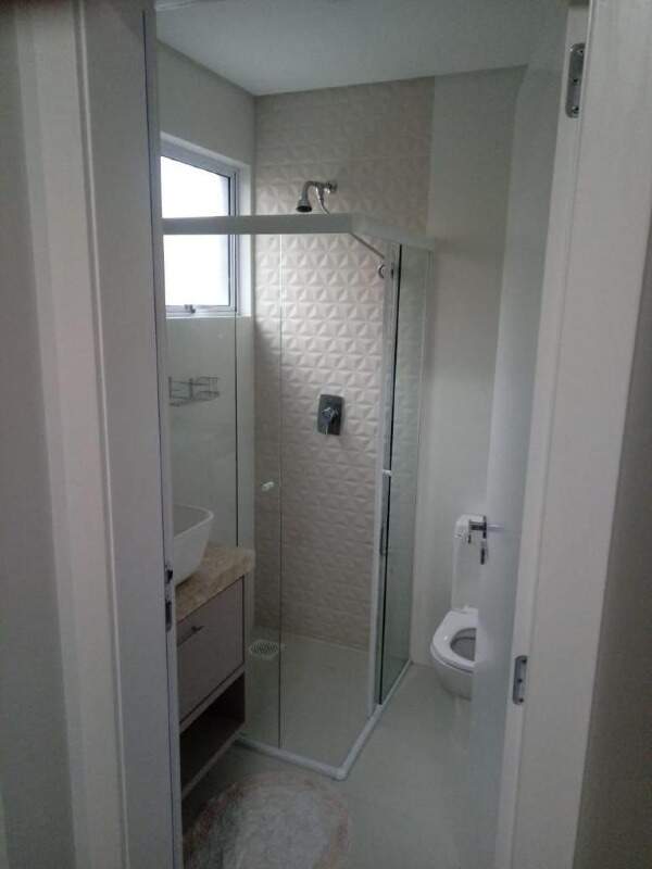 Foto do imóvel Apartamento a venda no Edificio Salinas com 04 Quartos sendo 01 Suite em Itapema Meia Praia