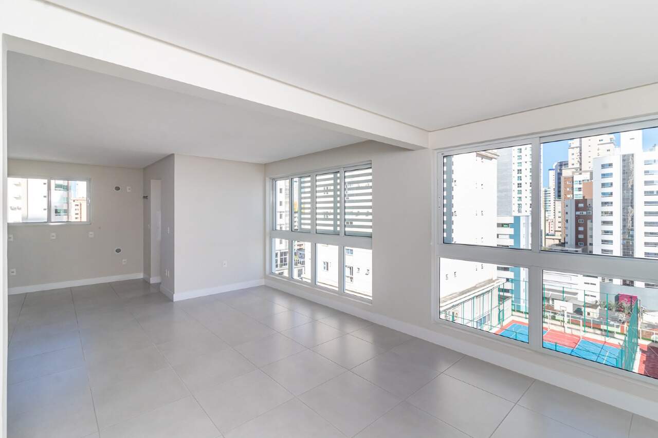 Foto do imóvel Apartamento á venda com 2 Suítes + Home Office em Balneário Camboriú no Edifício Sol da Manhã