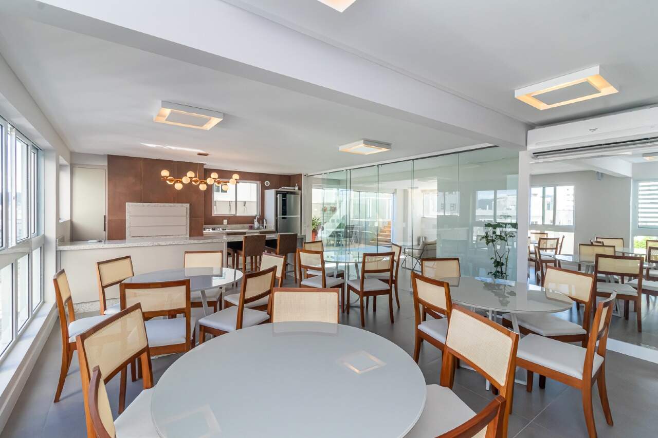 Foto do imóvel Apartamento á venda com 2 Suítes + Home Office em Balneário Camboriú no Edifício Sol da Manhã