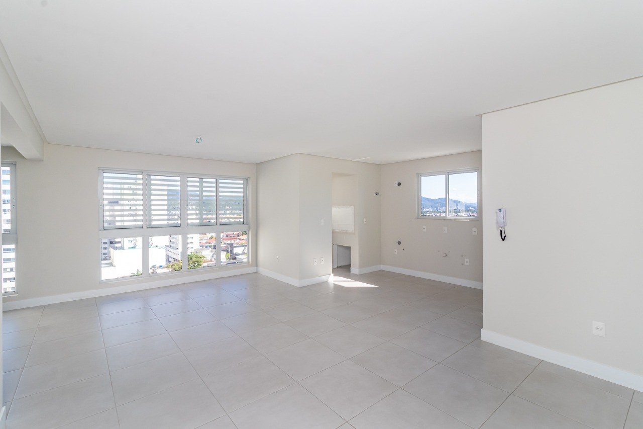 Apartamento com 2 suítes no edifício Sol da Manhã no Centro, Balneário Camboriú