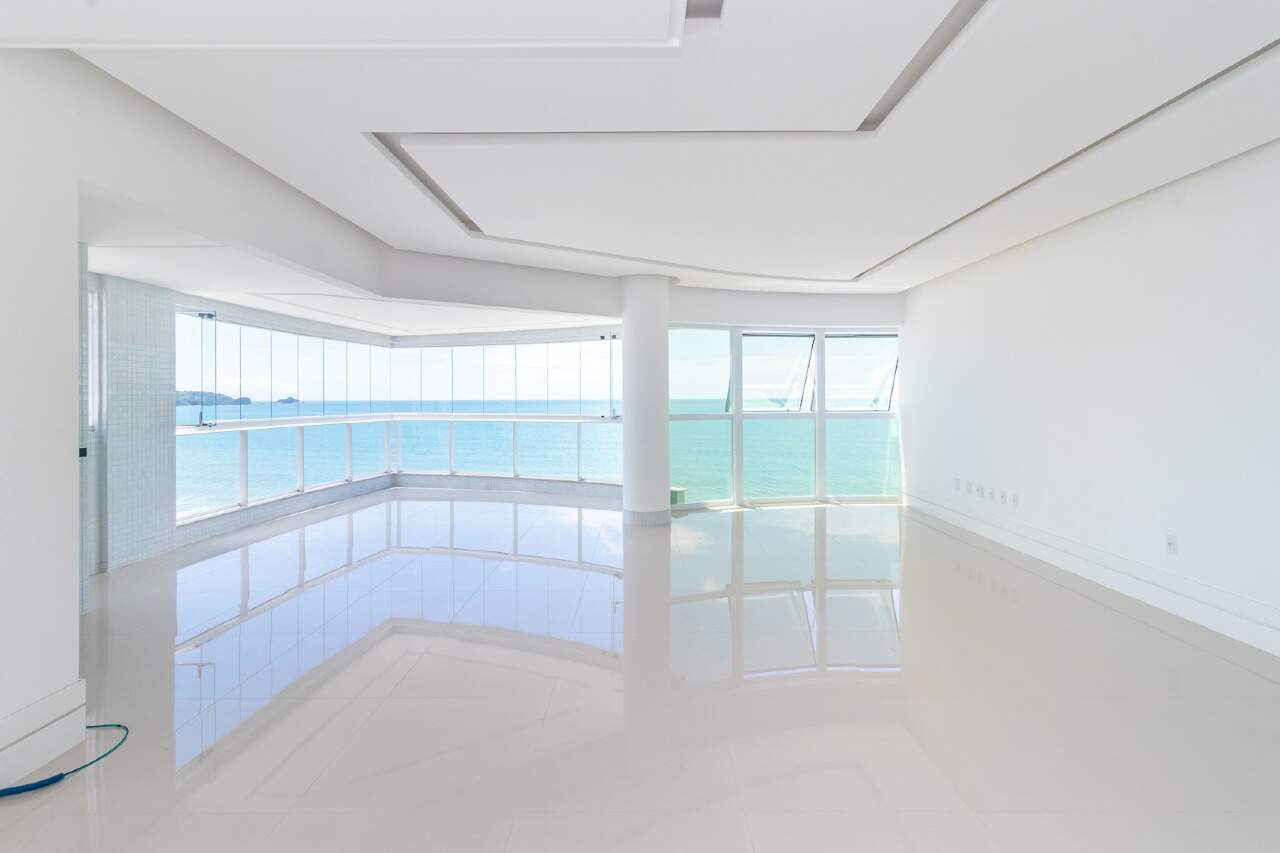 Foto do imóvel Apartamento com Vista Mar no Curt Lorenz em Itapema