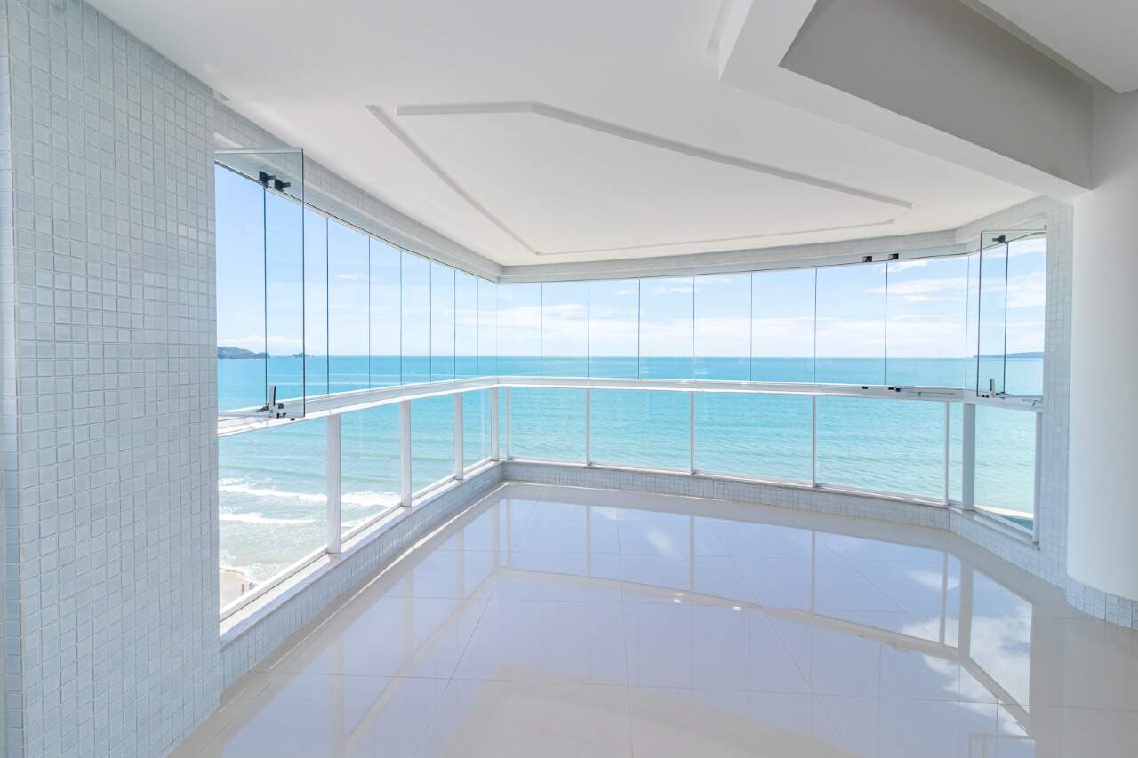 Foto do imóvel Apartamento com Vista Mar no Curt Lorenz em Itapema