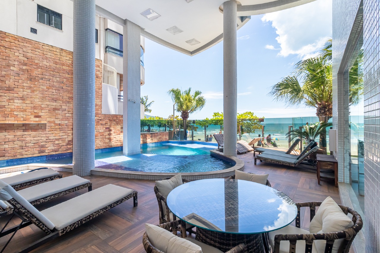 Foto do imóvel Apartamento com Vista Mar no Curt Lorenz em Itapema