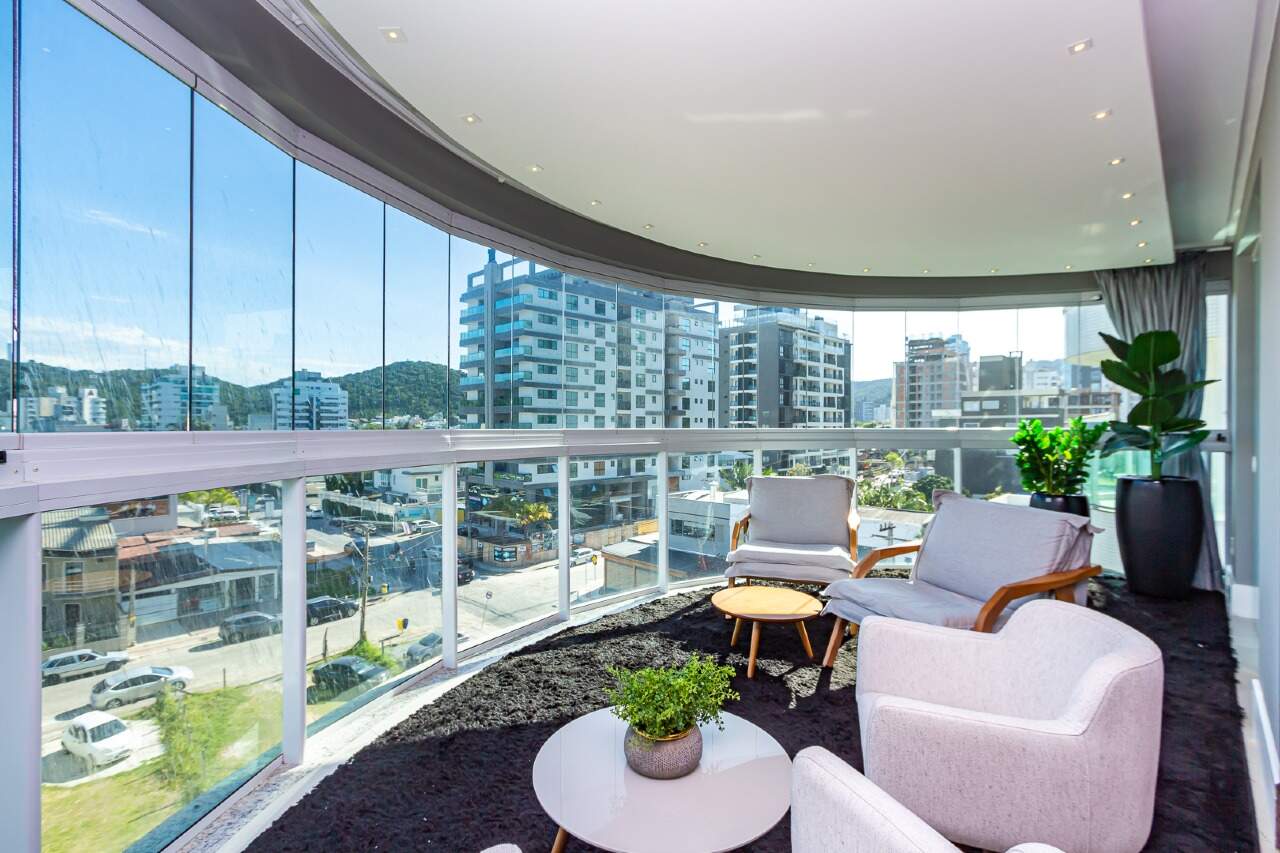 Foto do imóvel Apartamento mobiliado no Brava Beach Internacional na Praia Brava Itajaí com 3 suítes e 4 vagas