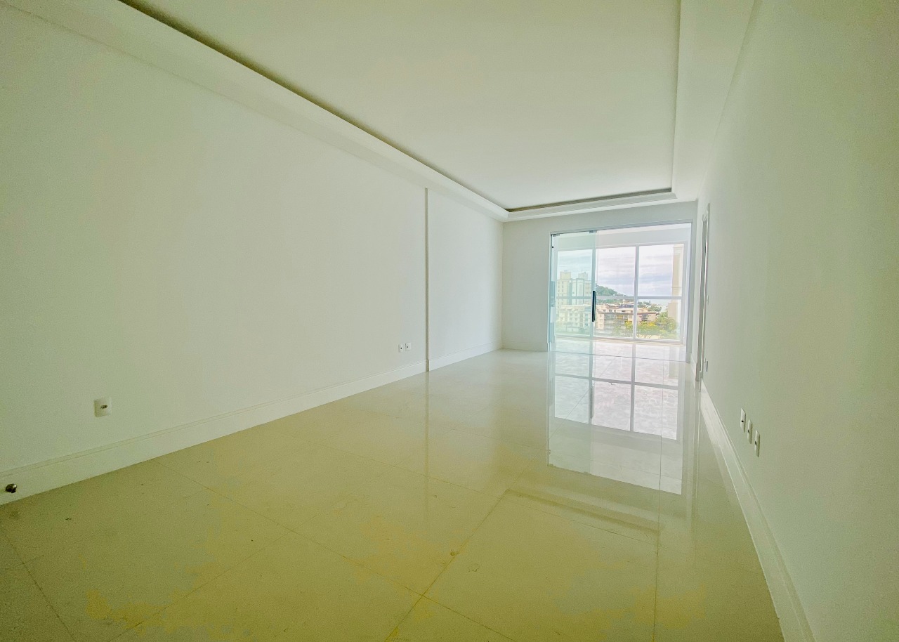 Foto do imóvel Apartamento 3 suítes com vista mar no centro de Itapema – 149m²