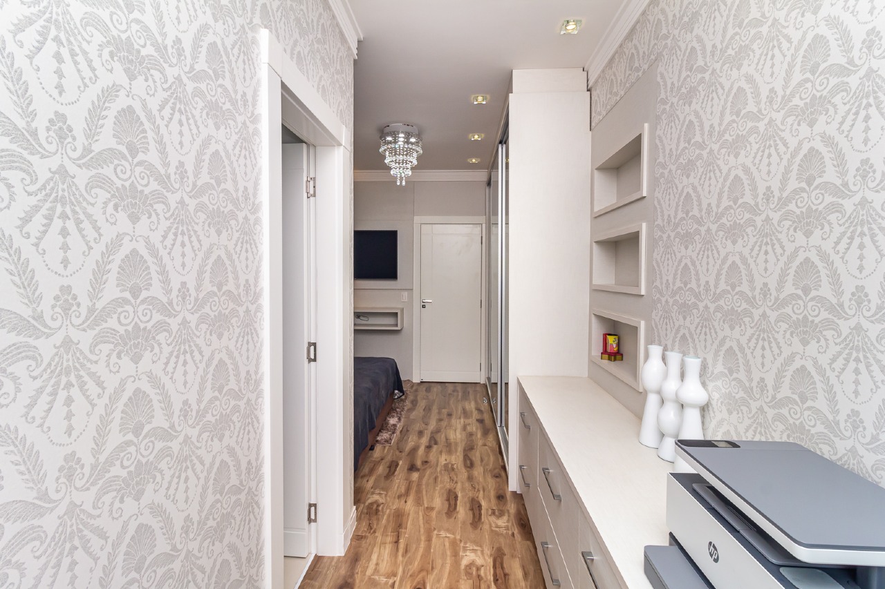 Foto do imóvel Apartamento mobiliado no Privilege Meia Praia em Itapema com 3 suítes e lazer completo