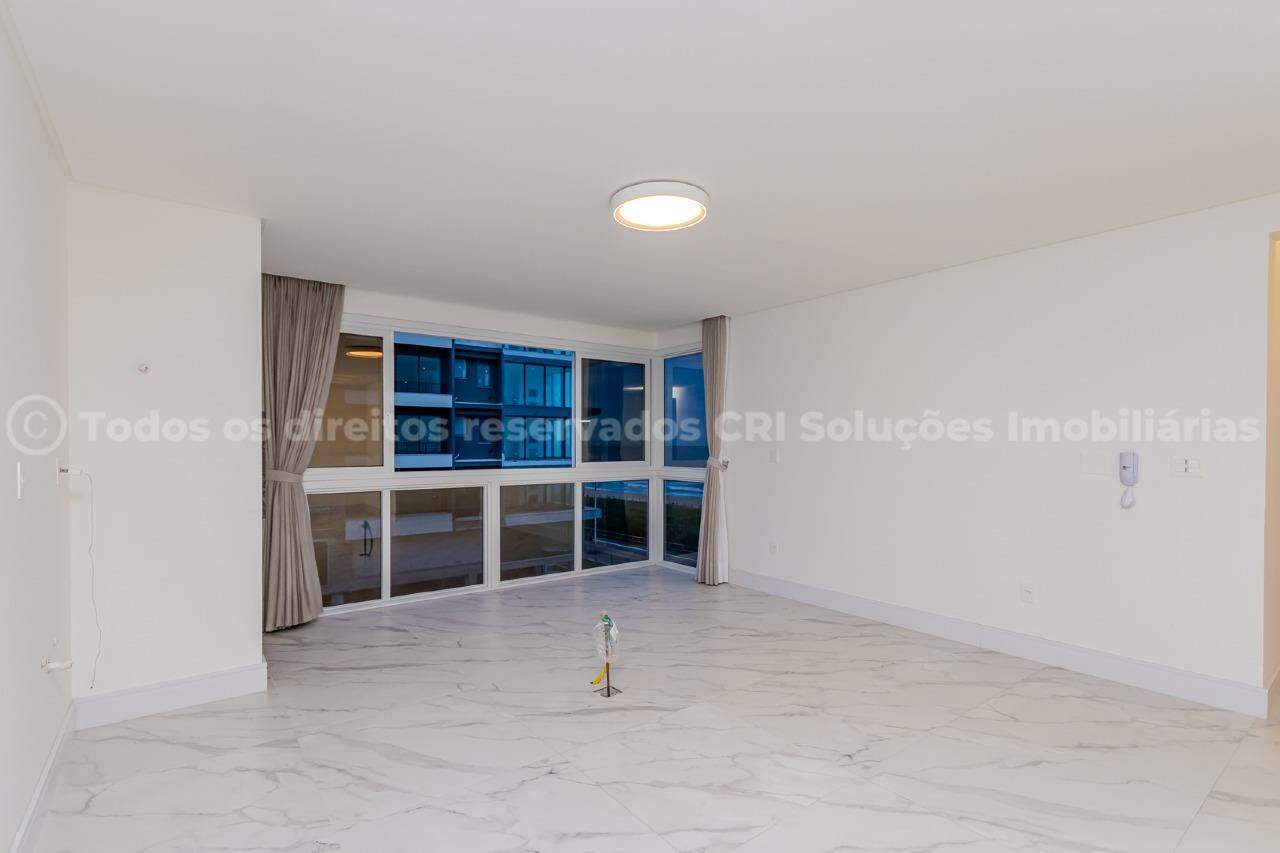 Apartamento Vista Mar com 03 Suítes no Edifício Brava Prime na Praia Brava em Itajaí