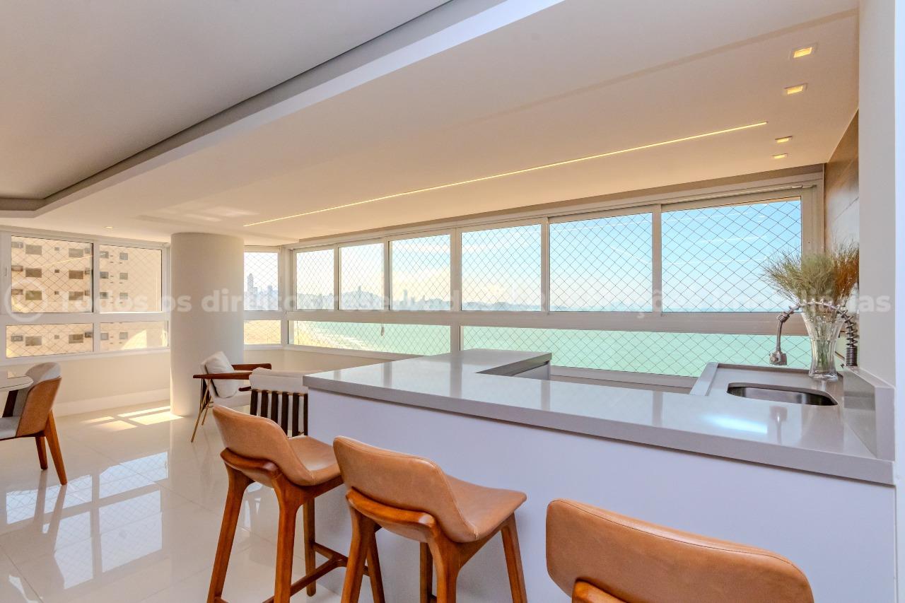 Foto do imóvel Apartamento 4 Suítes Frente Mar no Edifício Noblesse Barra Sul Balneário Camboriú