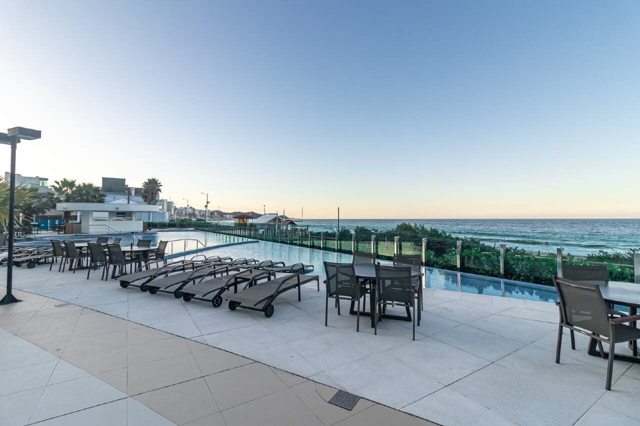 Foto do imóvel Apartamento mobiliado no Mirage Residence Praia Brava com 4 suítes e vista para o mar