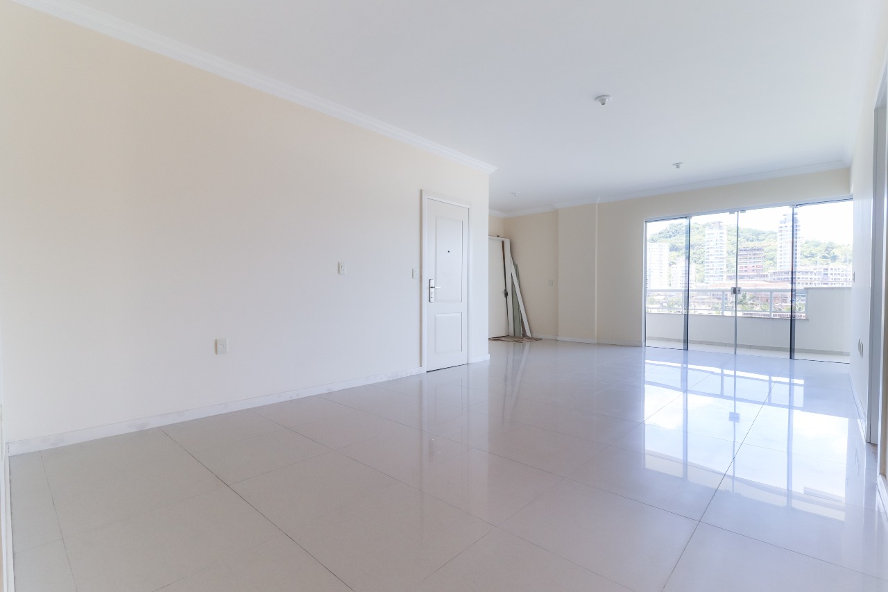 Foto do imóvel Apartamento a venda no Edificio Mikonos com 04 Quartos sendo 03 Suites em Itapema Meia Praia