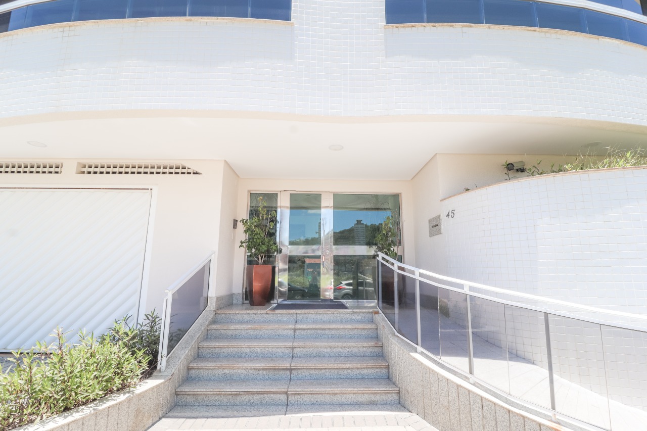 Foto do imóvel Apartamento a venda no Edificio Mikonos com 04 Quartos sendo 03 Suites em Itapema Meia Praia