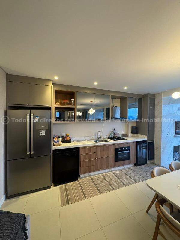 Foto do imóvel Apartamento 2 Dormitórios com Vista na Praia Brava – Itajaí