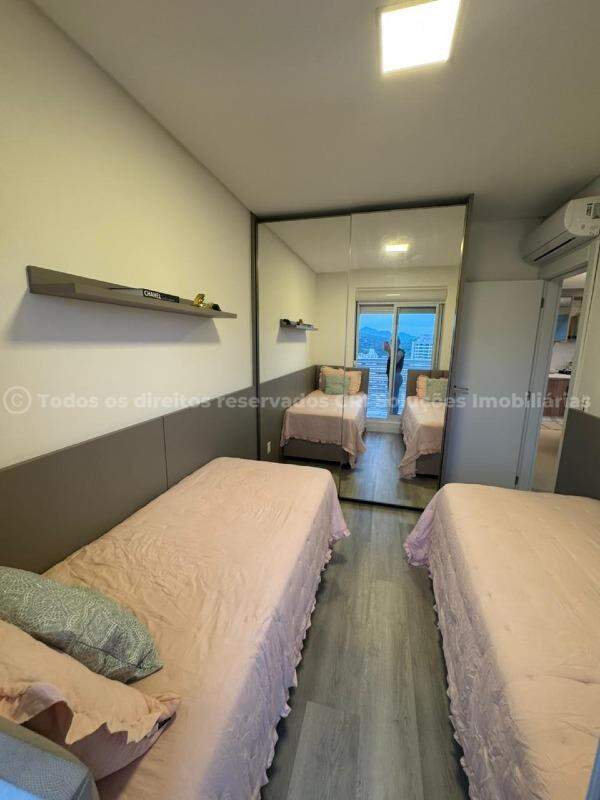 Foto do imóvel Apartamento 2 Dormitórios com Vista na Praia Brava – Itajaí