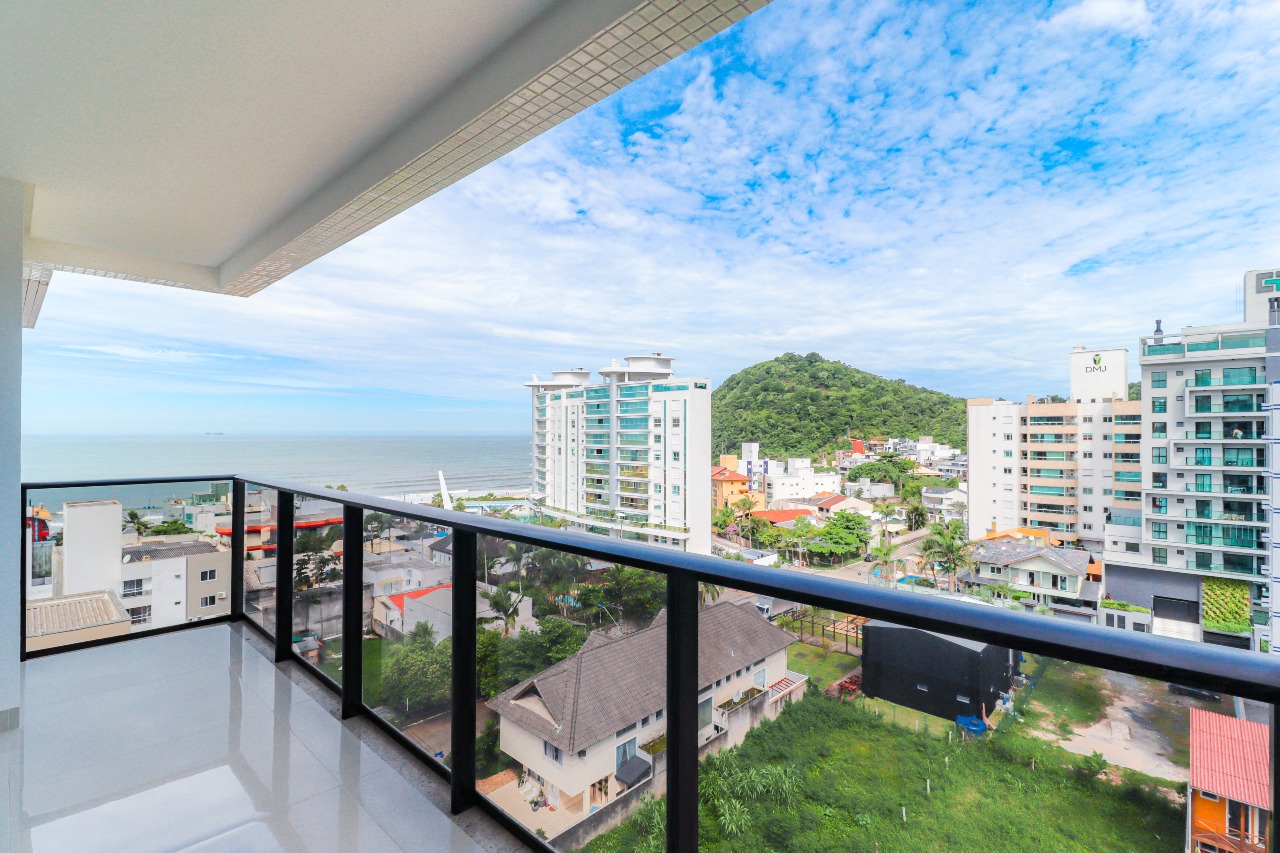 Foto do imóvel Apartamento de alto padrão na Praia Brava em Itajaí – 4 suítes e 3 vagas de garagem