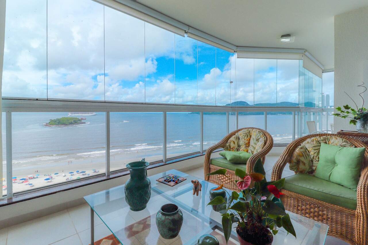 Foto do imóvel Apartamento Mobiliado Balneário Camboriú – 3 Dormitórios com Suíte e Vista para o Mar