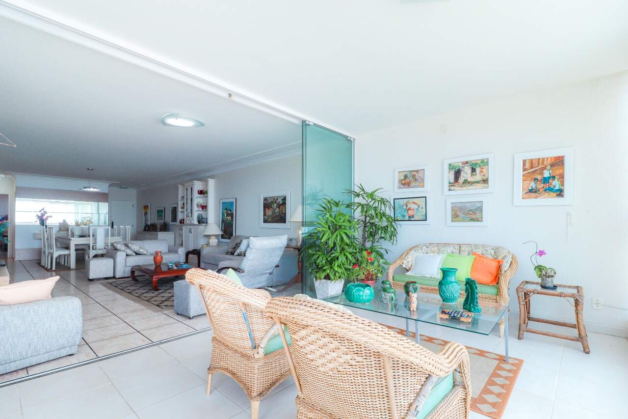 Foto do imóvel Apartamento Mobiliado Balneário Camboriú – 3 Dormitórios com Suíte e Vista para o Mar