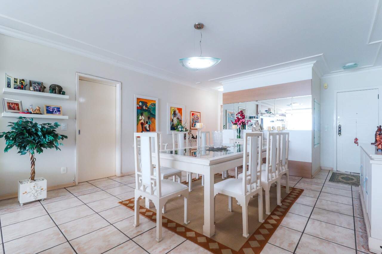 Foto do imóvel Apartamento Mobiliado Balneário Camboriú – 3 Dormitórios com Suíte e Vista para o Mar