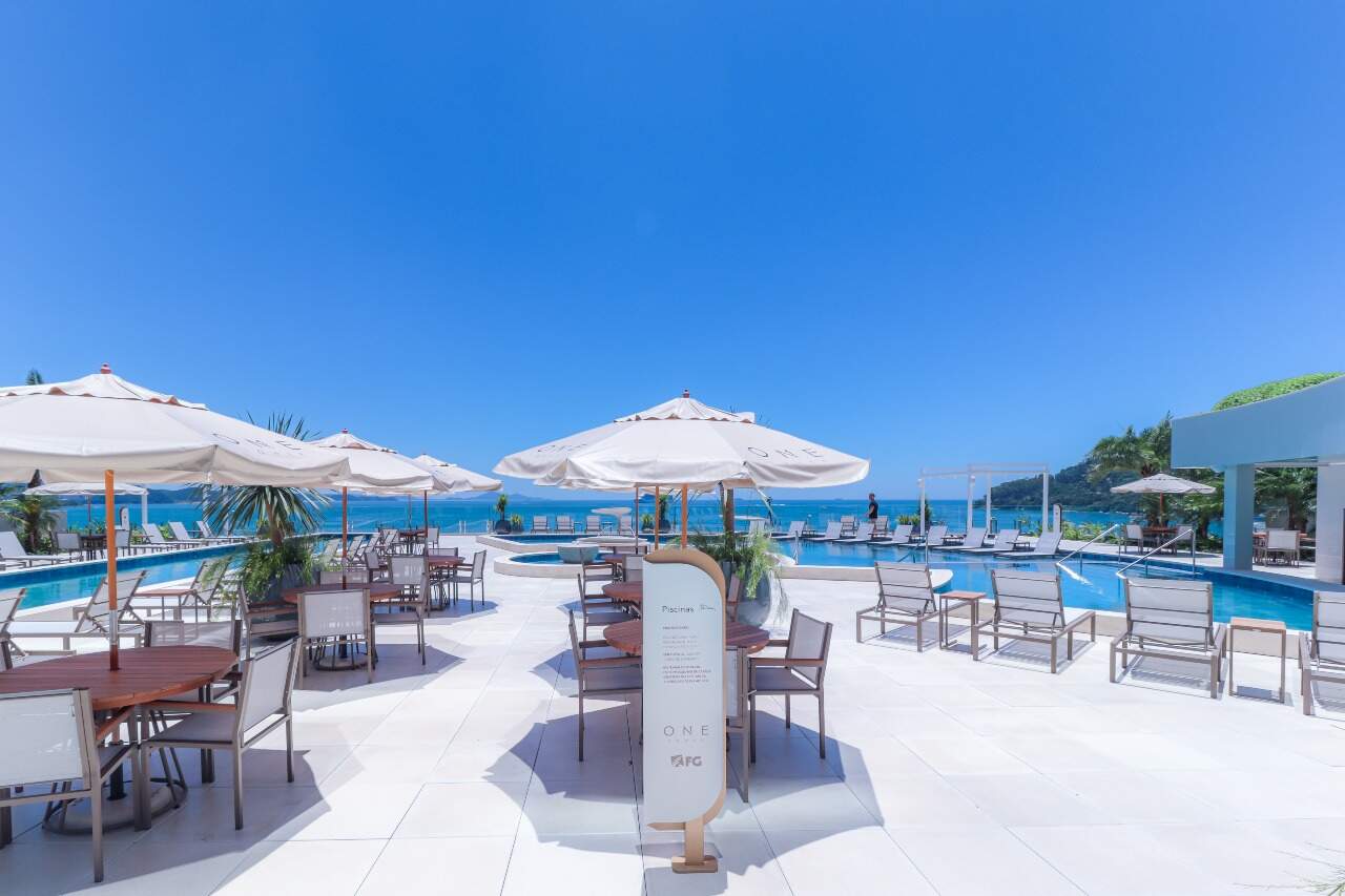 Foto do imóvel Apartamento Frente Mar com 04 suítes no One Tower em Balneário Camboriú