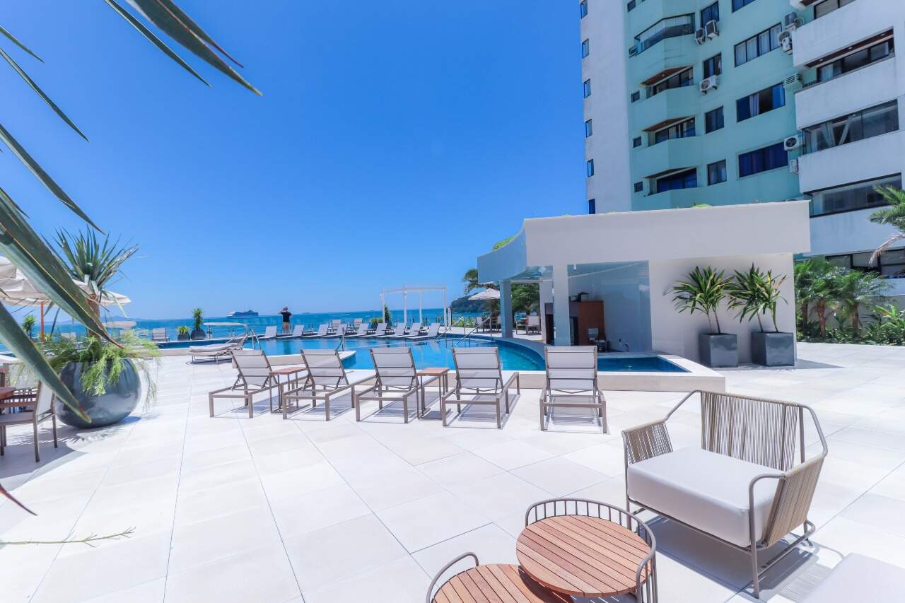 Foto do imóvel Apartamento Frente Mar com 04 suítes no One Tower em Balneário Camboriú