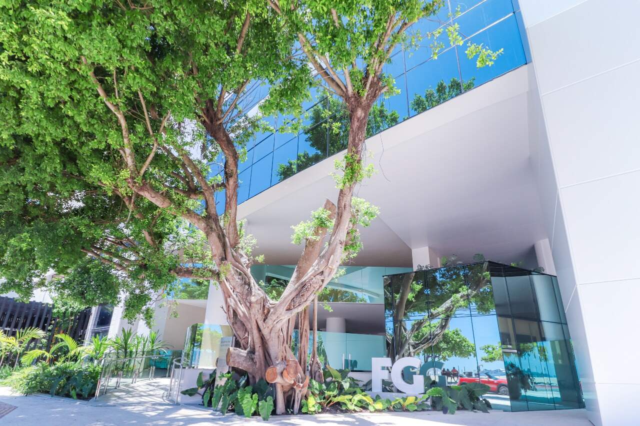 Foto do imóvel Apartamento Frente Mar com 04 suítes no One Tower em Balneário Camboriú