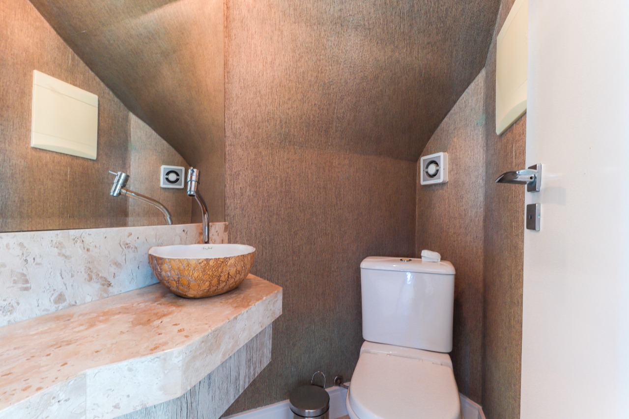 Foto do imóvel Cobertura mobiliada com 4 suítes e piscina privativa no Centro de Balneário Camboriú