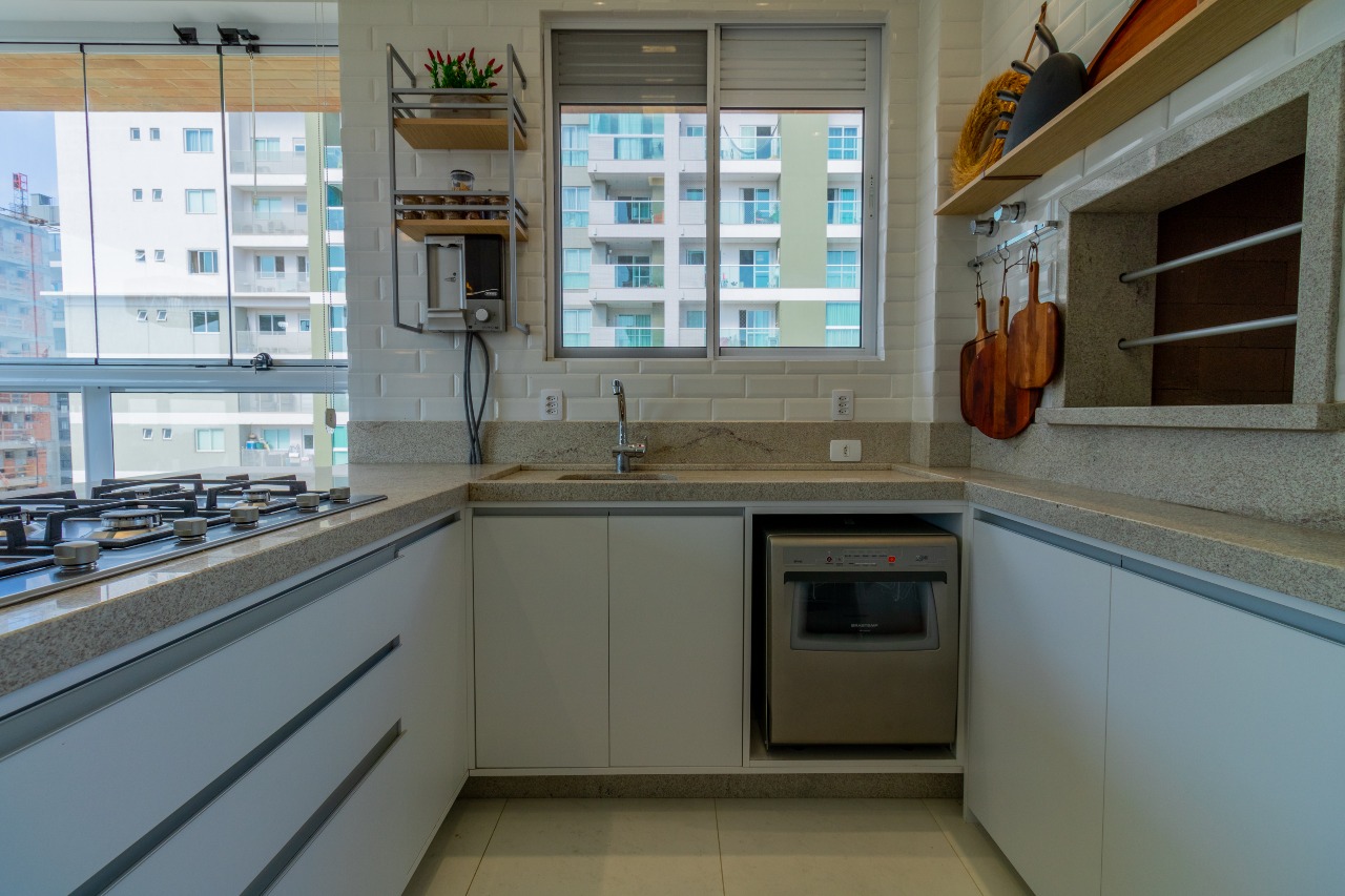 Foto do imóvel Apartamento 2 Dormitórios no Edifício Helicônia Praia Brava Itajaí