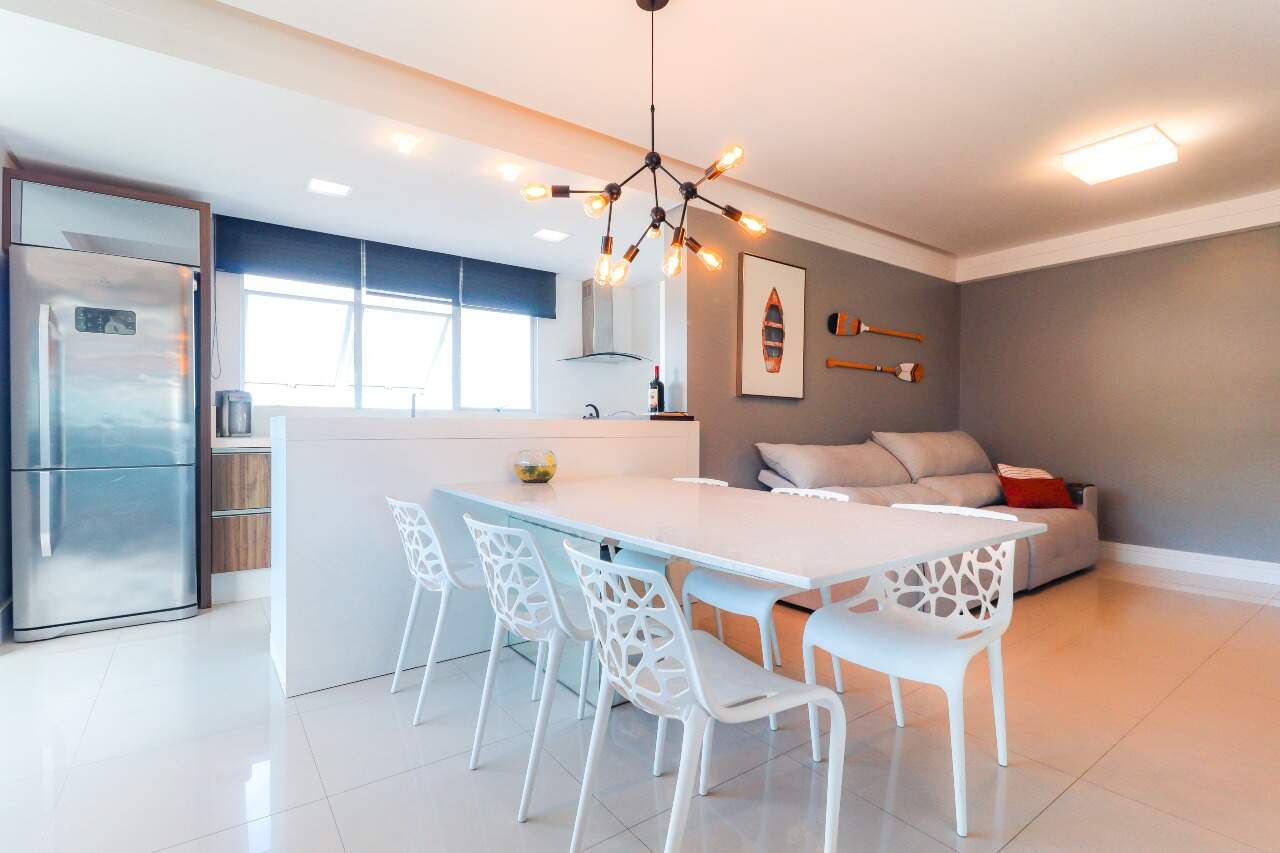 Foto do imóvel Apartamento de Alto Padrão com Vista para o Mar no Edifício Leonardo Da Vinci na Praia Brava em Itajaí