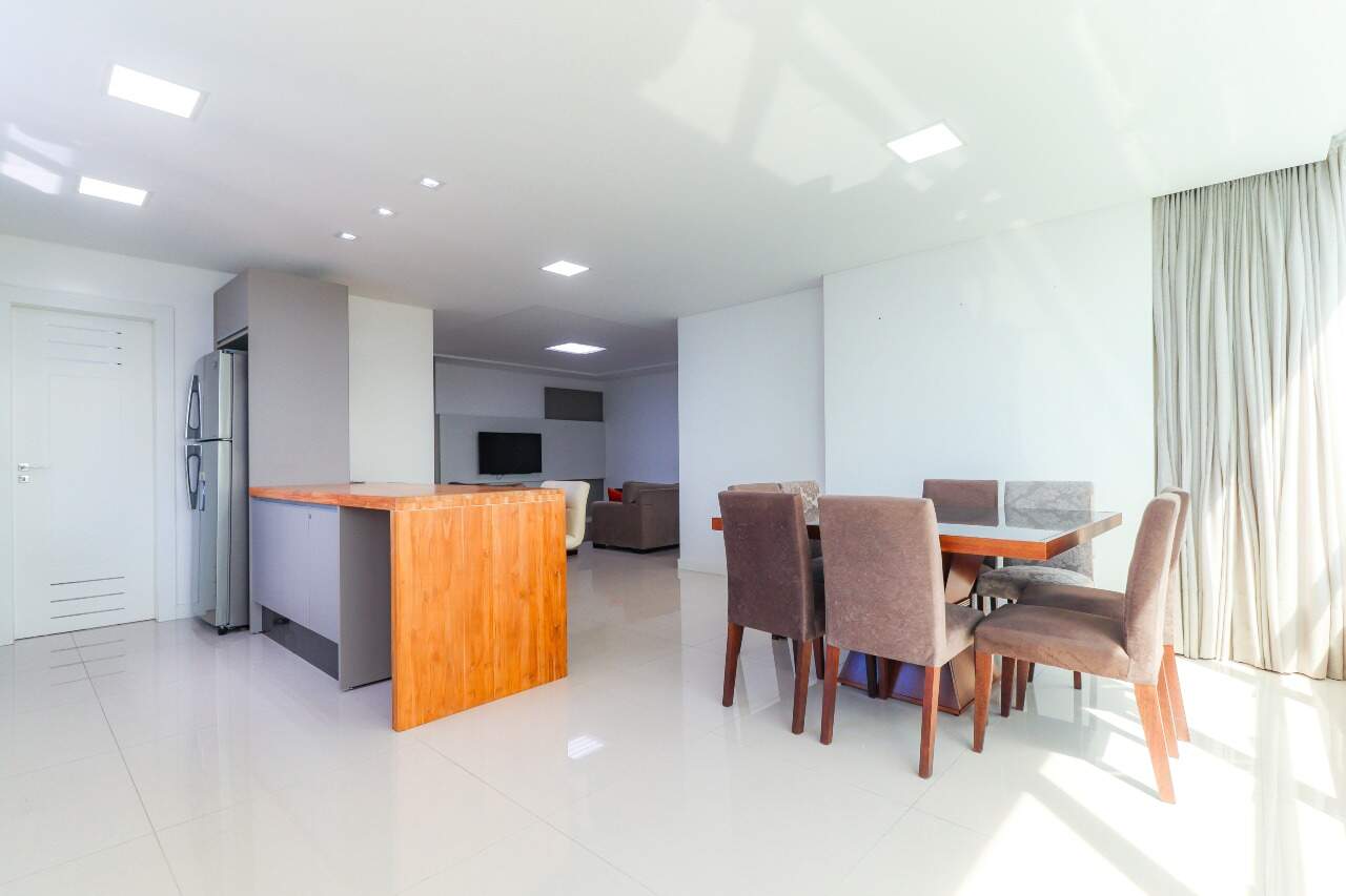 Foto do imóvel Apartamento com 03 suítes no Lumiére Residence no Centro de Balneário Camboriú