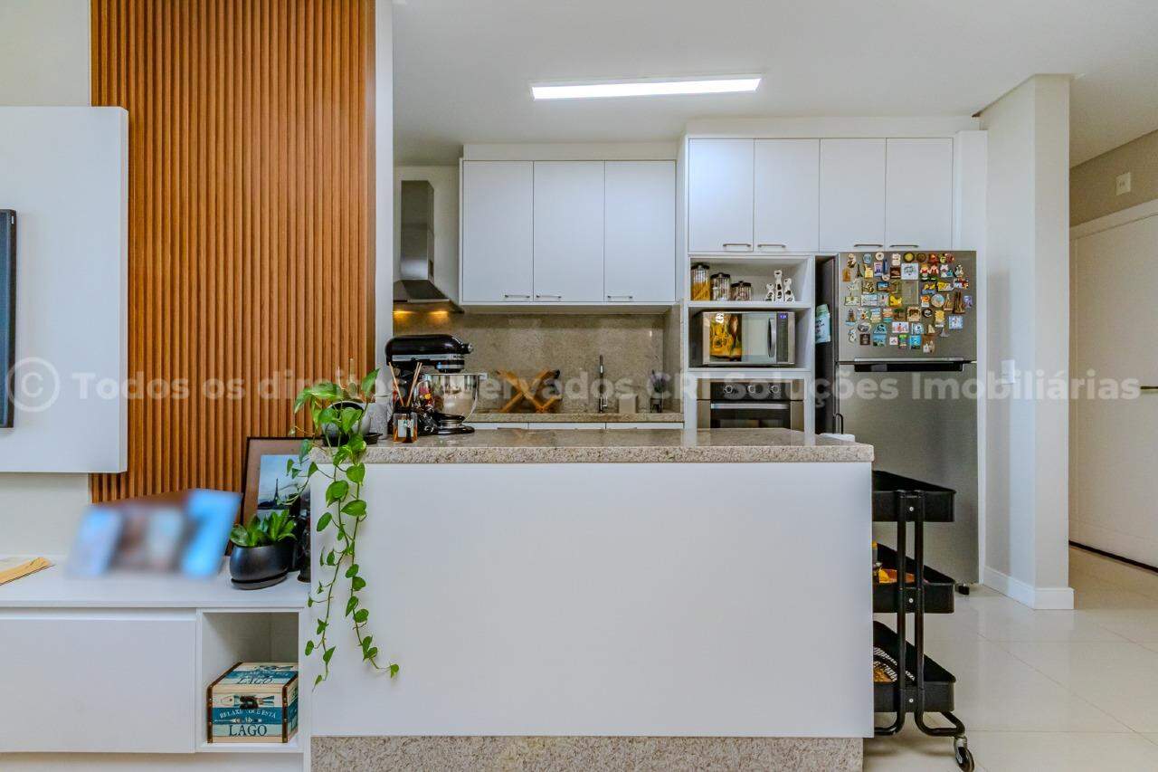 Foto do imóvel Apartamento mobiliado 2 suítes no Carpe Diem Residence em Meia Praia Itapema
