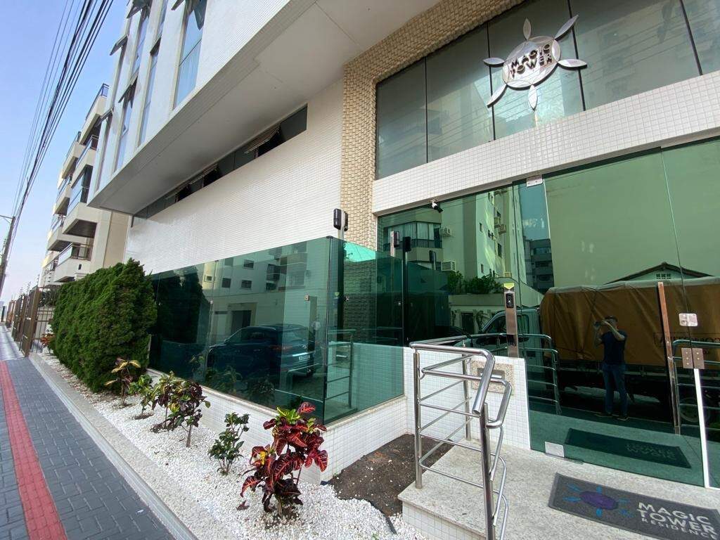 Foto do imóvel Apartamento 4 Suítes no Residencial Magic Tower Meia Praia Itapema