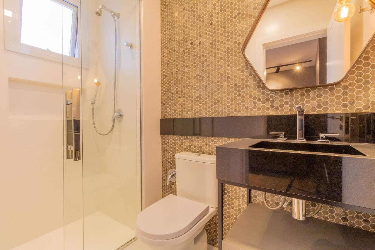 Foto do imóvel Apartamento à Venda no Serendipity Village em Balneário Camboriú – 4 Dormitórios Mobiliado Frente Mar