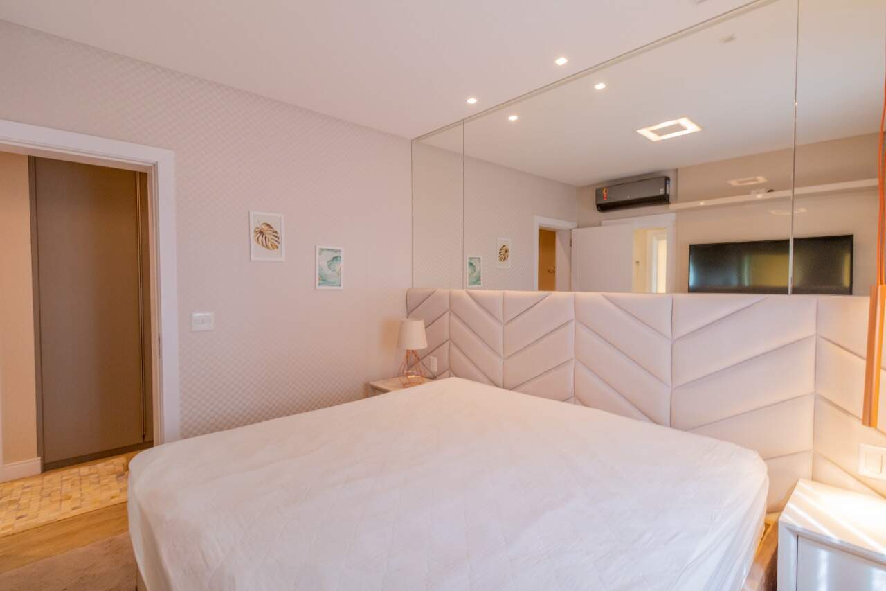 Foto do imóvel Apartamento à Venda no Serendipity Village em Balneário Camboriú – 4 Dormitórios Mobiliado Frente Mar