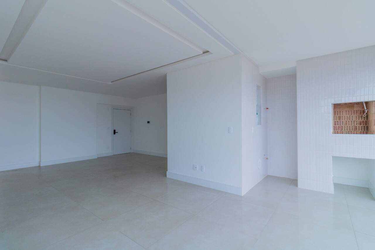 Foto do imóvel Apartamento de 128,50 m² com 3 suítes e varanda gourmet em Meia Praia, Itapema