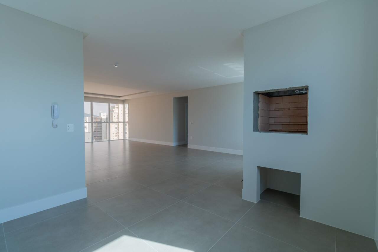 Foto do imóvel Apartamento com 03 suítes no Edifício Exuberance á venda em Balneário Camboriú 